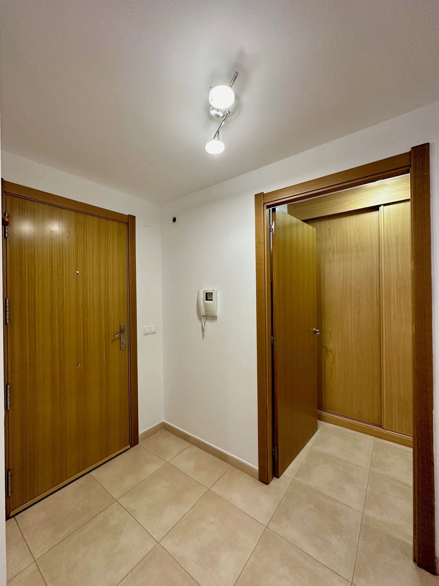 Apartment, 2 Bedrooms | Interior
