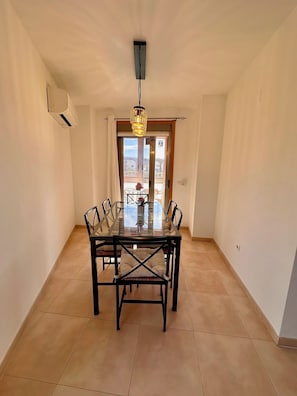 Apartment, 2 Bedrooms | Dining - Apartamento Algaida Ref 004 (Oropesa del Mar)