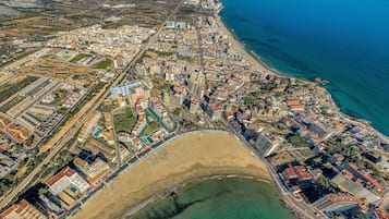 Apartment, 2 Bedrooms, Smoking, Terrace | Beach | Beach nearby