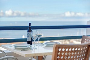 Apartment, 1 Bedroom | Outdoor dining