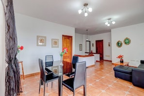 Living area - Beautiful Arianny House With Pool (Arona)