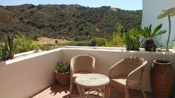 Apartament, 3 dormitoris | Balcó