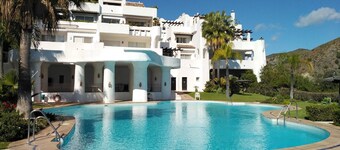 Tranquil 3 Bed Apt In La Quinta Close To Golf