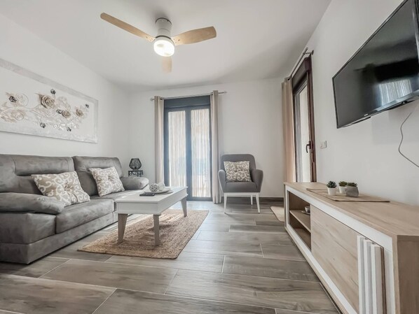 Apartment, 2 Bedrooms, Smoking, Terrace | Lounge