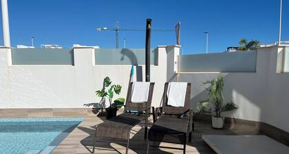 Luxury Three Bedroom Villa With Private Pool and Rooftop Solarium