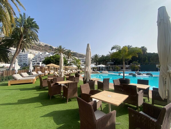 House, 2 Bedrooms, Smoking, Balcony | Exterior