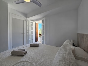 Maison, 2 chambres, fumeur, balcon | 2 chambres