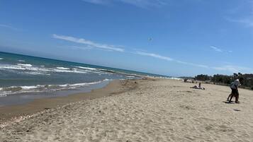 Apartment, 2 Bedrooms, Balcony, Garden View | Beach