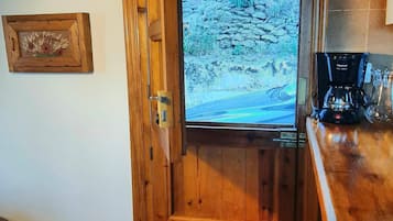 House, 4 Bedrooms, Balcony, Garden View | Property entrance