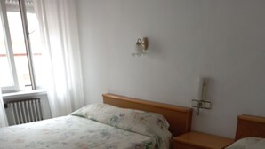 1 bedroom - Room in Lodge - Oria Guest House Located in Luarca Asturias in the Center of Luarca (Valdes)