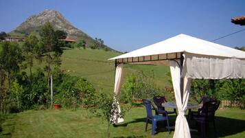 House, 2 Bedrooms, Smoking, Patio | Bahagian luar