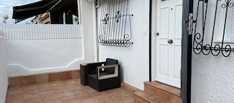 Vao-holiday Rentals -los Alcazares