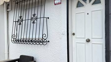 Bungalou, 2 dormitoris, balcó | Entrada de l'allotjament