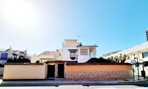 Apartment, 1 Bedroom, Terrace, City View | Exterior