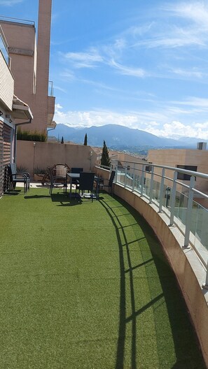 House, 4 Bedrooms, Private Pool, Garden View | Terrace/patio - Ideal House to get to Know Granada (Granada)