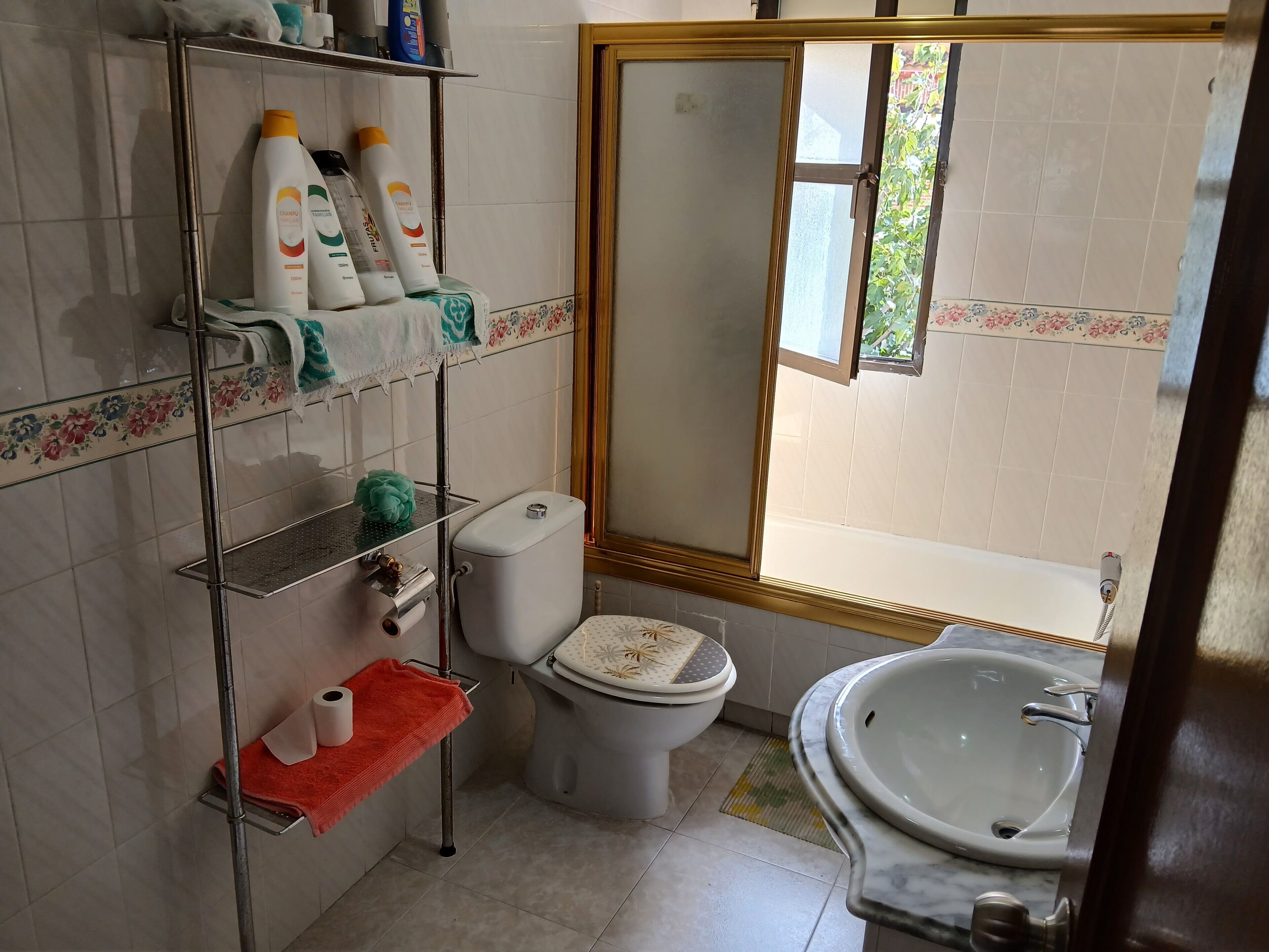 Photo - Room in Holiday house - Habitacion Privada Doble Toledo