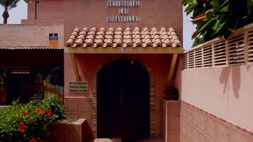 Apartment, 1 Bedroom, Pool View | Front of property