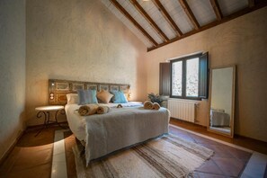 Room - Room in Apartment - Eco Hotel Cueva del Gato - Rum Superior Queen (Alhaurin el Grande)