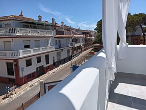Chalet, 3 Bedrooms, Smoking, Private Pool | Property grounds