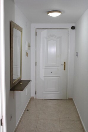 Appartement, 2 chambres, accessible aux personnes à mobilité réduite, piscine privée | Intérieur