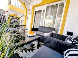 Departamento, 2 habitaciones, Terraza, vista al jardín | Exterior