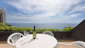 Apartment, 1 Bedroom, Terrace, Ocean View | Beach