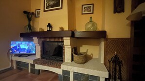 House, 1 Bedroom, Smoking, Garden View | Room amenity - Rural Accommodation La Niña - Granada (Villamena)