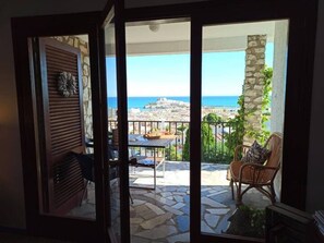 Bungalow, 1 soverom, røyk, hageutsikt | Utsikt fra overnattingsstedet