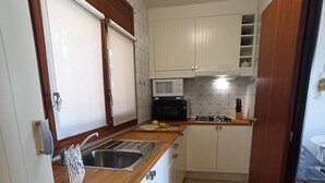 Μπανγκαλόου, 1 Υπνοδωμάτιο, Καπνιστών, Θέα στον Κήπο | Εσωτερικοί χώροι