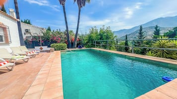Biệt thự, 3 phòng ngủ, phù hợp cho người khuyết tật, hút thuốc | Hồ bơi | Hồ bơi ngoài trời