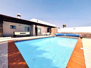 Villa, 2 soverom, privat basseng, hageutsikt | Basseng | Utendørsbasseng