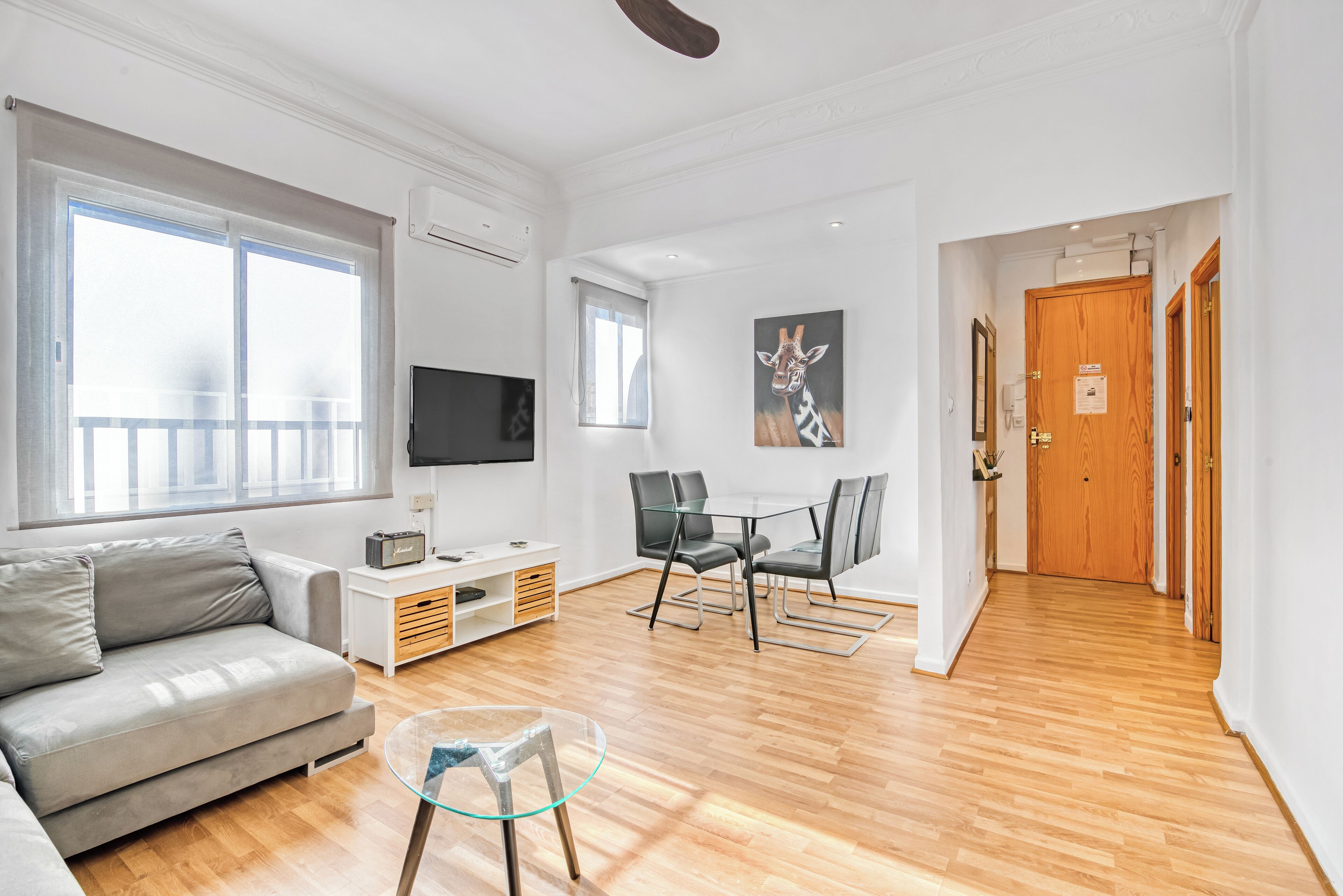 Apartment, 2 Bedrooms, Smoking, Balcony | Room amenity