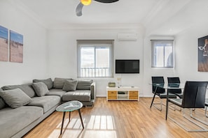 Appartamento, 2 camere da letto, fumatori, balcone | Sala da pranzo