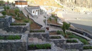 Apartamento, 1 habitación, fumadores, terraza | Jardines del alojamiento