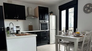 Apartment, 2 Schlafzimmer, Raucher, eigener Pool | Eigene Küche