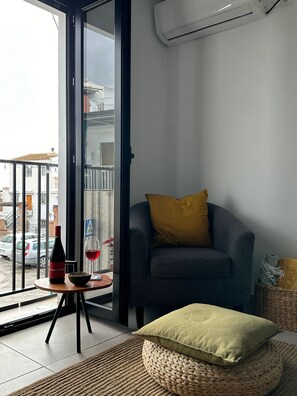 Apartament, 2 dormitoris, fumadors, piscina privada | Sala d'estar
