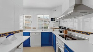 Unclassified image, 3 of 17, button - Family Beach Apartment With Pool (Marbella)