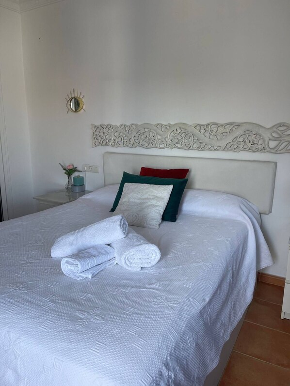 Huone, 1 makuuhuone, tupakointi sallittu, parveke | 1 makuuhuone