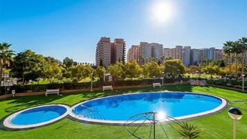 Piscina a l'aire lliure