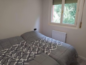 Apartment, 3 Bedrooms, Balcony, Garden View | 3 bedrooms