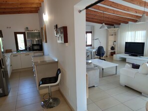 Interior - Sunset and Oceanview 1 Bedroom Apartment With Shared Pool (San Bartolomé de Tirajana)