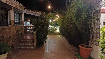Villa, 3 Bedrooms, Smoking, Private Pool | Property grounds
