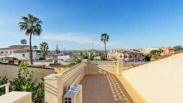 Chalet, 2 Bedrooms, Private Pool, Garden View | Terrace/patio