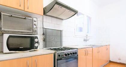 Room-private Room With 200m2 Sunny Terra