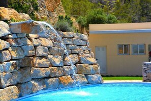 Apartment, 2 Bedrooms, Balcony, City View | Pool | Outdoor pool