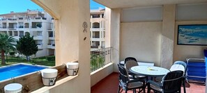 Apartment, 2 Bedrooms, Accessible, Smoking | Outdoor dining