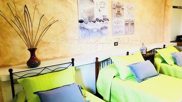 House, 2 Bedrooms, Terrace, Garden View | 2 bedrooms