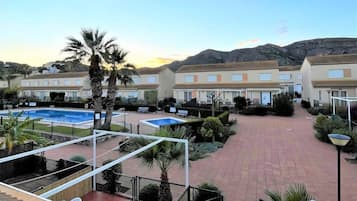 Apartment, 2 Bedrooms, Smoking | Pool | Outdoor pool