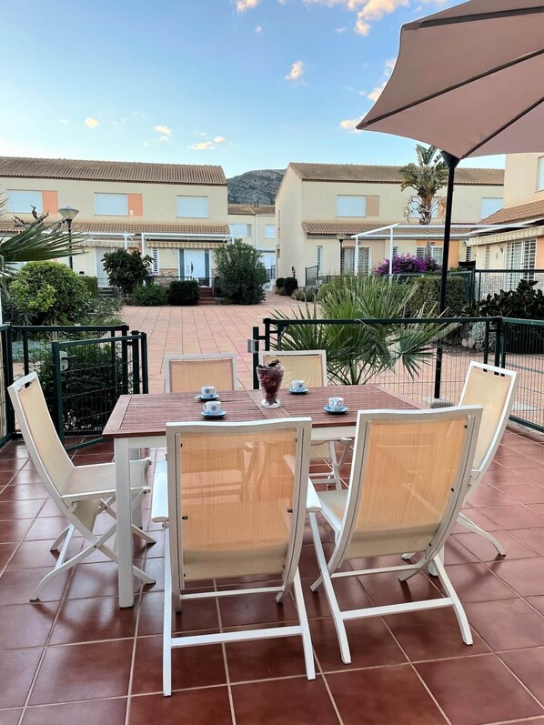 Apartment, 2 Bedrooms, Smoking | Outdoor dining - Residencial Nova Oropesa ref 016 (Oropesa del Mar)
