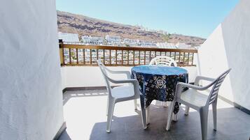 Apartment, 1 Bedroom, Smoking, Balcony | Terrace/patio
